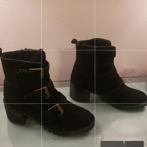Crown Vintage Asisa Genuine Suede Bootie, Size 8M, Black NWOB - Picture 6 of 6